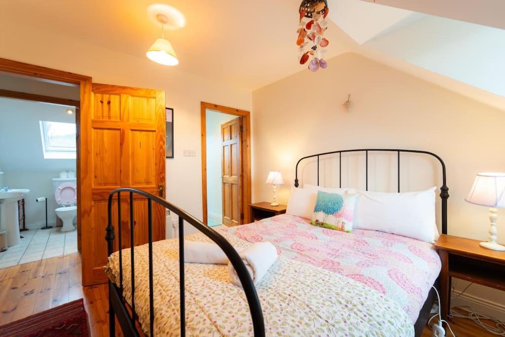 Orchard Cottage Dingle Exterior foto